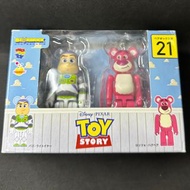 Medicom Toy x Pixar 2018 一番賞 no.21 Toy story Lotso 勞蘇 & Buzz 巴斯光年 100% bearbrick be@rbrick set of 2 