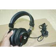 HP60 MKIII Headphones Focusrite Scarlett 2i2 3rd Gen Recommended for mixing mastering
