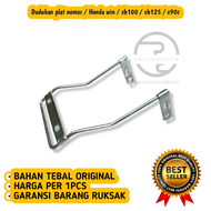 DUDUKAN PLAT NOMOR MOTOR HONDA WIN/CB100//CB15/C90Z BAHAN BESI TEBAL WARNA CHROME