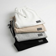 Essentiel Short - Lesavril de Vetements