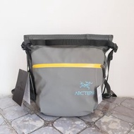 全新日本arcteryx beams bag arcteryx beams bag belt bag arcteryx beams bag shoulder bag arcteryx bag arcteryx beams 袋 arcteryx 袋