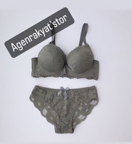 SET BRA SPORT BRA SET bh + BRA SETT BH DAN CD CEWEK IMPORT TERLARIS.BRA SET CEWEK IMPORT JARING TERB