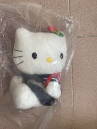 麥當勞 Hello Kitty 制服毛公仔
