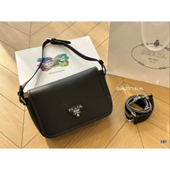 Real Shot❤ 2025 Messenger Bag Can Be Underarm or Cross-body, Can Match Any Clothing You Like.High Ap