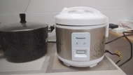 Panasonic 樂信牌 傳統電飯煲 金色 花紋