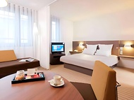 B&B โฮเทล ปารีส แกรนด์ รัวซี่ CDG แอโรปอร์ท 4 เอโทล (B&B HOTEL Paris Grand Roissy CDG Aéroport 4 éto
