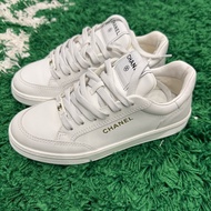 Chanel 香奈兒 金標小白鞋  37.5碼
