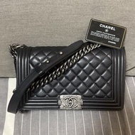 Boy Chanel 25 黑色羊皮復古銀扣 #香奈兒 #leboy