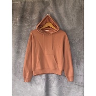 Uniqlo Global Uniqlo Hoodie (CODE 8025)