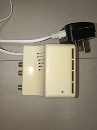 Engel AM6140 電視信號放大器,電視信號分線器，電視分線盒，高增益，TV signal amplifier, TV signal spliter, High gain RF amplifier, UHF, VHF