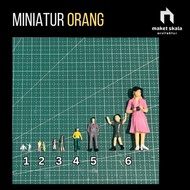 Miniature People Figure Human colored model diorama scale