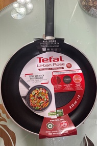 Tefal特福28cm平底鍋