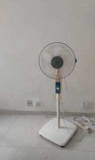 Midea Standing Fan 風扇