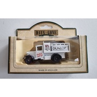 LLEDO MADE IN ENGLAND 1934 MODEL A FORD DUNLOP TYRES c5910