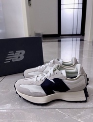 New Balance NB 327 城市 跑步鞋 灰黑白