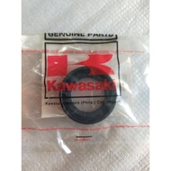 KAWASAKI BARAKO 175 FRONT HUB OIL SEAL 92049-0004-A