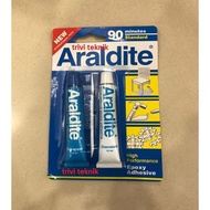 Blue 90-minute Araldite Iron Epoxy Glue