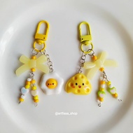 GANTUNGAN Keychain, couple keychain, couple keychain, cute keychain, aesthetic keychain, character k
