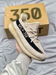 Yeezy Boost 350v2  灰黑