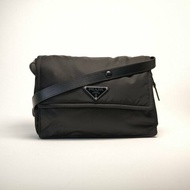 PRADA Re-NylonCINI郵差包大號黑色尼龍肩背包