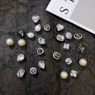 洞洞鞋可拆卸配飾 水晶鑽石涼鞋裝飾 DIY裝飾品鞋扣 Crocs拖鞋適用鞋扣 - 珍珠閃石[平行進口]