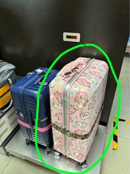 絕版 kanahei卡娜薩拉P助粉紅兔兔 大喼 行李箱喼 Big Luggage 30吋（連埋碌32吋）海關密碼鎖必須托運不能手提上飛機