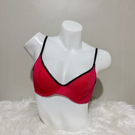 34C — Victoria’s Secret Bra