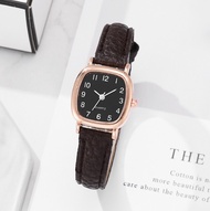 Fesyen dan Jam Tangan serba boleh wanita bergaya Jam Tangan Digital Jam Tangan kalis air Retro Jam T