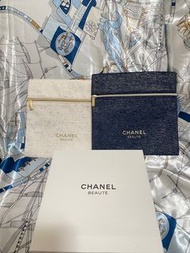 [全新New] Chanel 米白/深藍毛呢正方形化妝袋 （專櫃贈品）