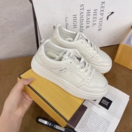 2p sneakers (March 8)fullbox