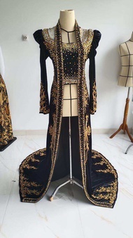 Kebaya bludru pengantin
