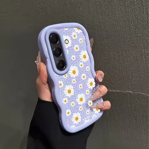 S 24FE White Daisy Wavy Shape Silicone Phone Case For Samsung S24FE S24 S23FE S23 S22 S20Lite S20FE 