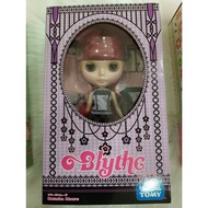 Authentic Natasha Moore Blythe Doll Second Hand Wearing Clothes From His Model. Lack Of Bag Glasses