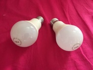 2個 FSL  LED 燈泡 10W 暖色