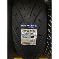 Tyre Metzeler Roadtec 01 190/55 X 17 (tahun 2023)