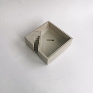 SMALL OBJECT Ascend Planter Beige