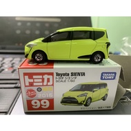 Tomica toyota sienta Model Car