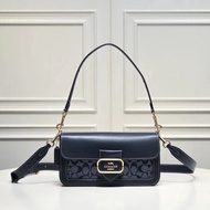 Coâćh_ของแท้ 100% กระเป๋าสะพายข้างสายโซ่ MORGAN กระเป๋าสะพายข้าง กระเป๋าบาแกตต์แบบพนัง CH137