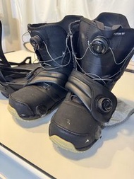 Burton step on us11 boots and binding