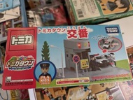 全新絕版Tomica Tomy 警察局 模型玩具 合金車