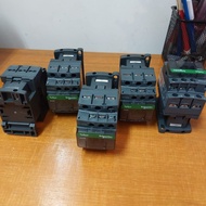 CONTACTOR / KONTAKTOR SCHNEIDER LC1D09 3KUTUB