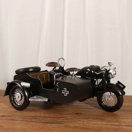 Retro Nostalgic Shoulder Bucket Three-Wheel Motorcycle Model Living Room Entrance Foyer Decoration W