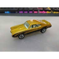 Hotwheels Gold 69 Pontiac GTO from Dream Garage 5 pack