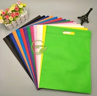 Tas Kain Spunbond Goodiebag Ukuran sedang Besar Jumbo 38x45x10 30x40x10 25x35x8 20x26x8 cm Toteba