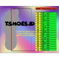 BABY BUS/ CHILDREN'S SHOES BABY BUS MOTIF SHOES CUTE CHILDREN'S SHOES