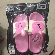 BT21 Cooky slippers