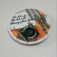 BUTTON BADGE BY TEME ABDULLAH