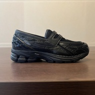 1906R Comfortable Slip-On Loafers - Black Leather Casual Walkers