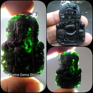 BLACK JADE CURVING LIONTIN SUPER KRISTAL MOTIF GUAN YU TEMBUS MANTAP