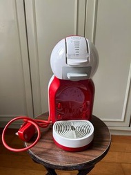 Nescafe Dolce Gusto Mini Me Coffee Machine
